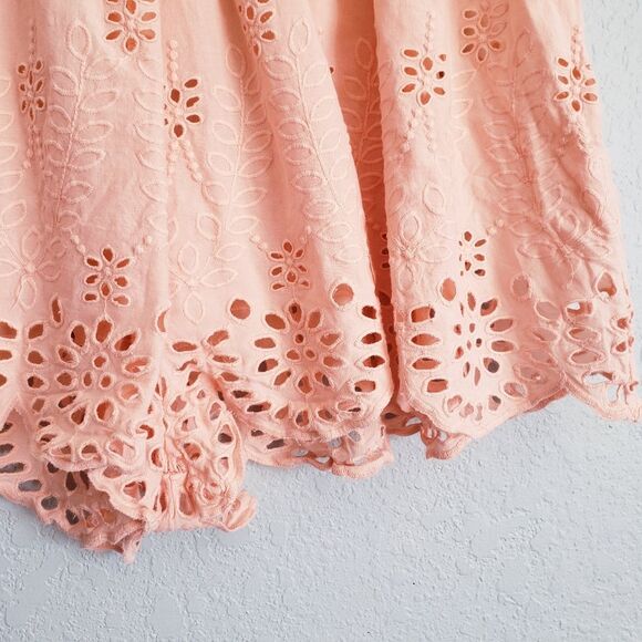 Intimately Free People Elena Eyelet Scalloped Shorts in peach - Picture 2 of 6